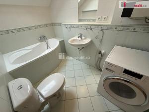 Pronájem rodinného domu, Praha - Vinoř, Na rampách, 120 m2
