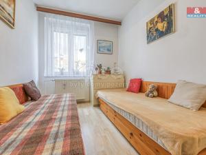 Prodej bytu 4+1, Klatovy - Klatovy III, Zahradní, 80 m2