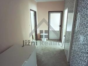 Prodej bytu 3+1, Studená, Komenského, 81 m2