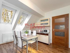 Pronájem restaurace, Vysoké Veselí, 1. máje, 600 m2