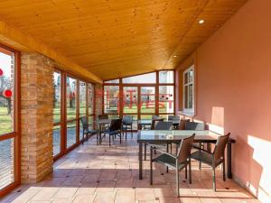 Pronájem restaurace, Vysoké Veselí, 1. máje, 600 m2