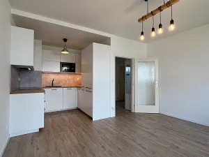 Pronájem bytu 2+kk, Praha - Uhříněves, Venušina, 49 m2