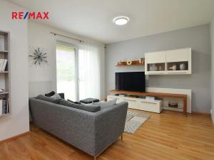 Prodej rodinného domu, Praha - Řeporyje, Od školy, 137 m2