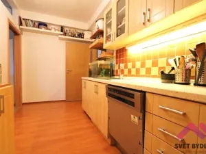 Prodej bytu 2+1, Nehvizdy, Vyšehořovická, 66 m2