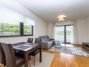 Pronájem bytu 2+kk, Praha - Jinonice, Kloudova, 58 m2