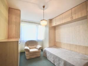 Pronájem bytu 3+1, Praha - Čimice, Křivenická, 72 m2