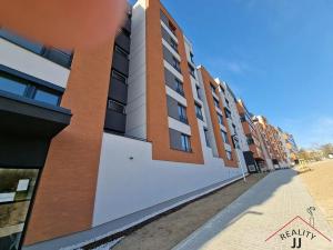 Prodej bytu 1+kk, Praha - Háje, Sochorcova, 33 m2