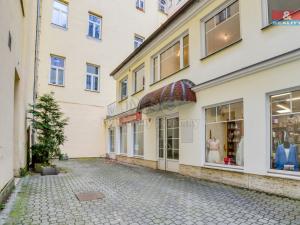 Pronájem obchodního prostoru, Mariánské Lázně, Hlavní třída, 31 m2