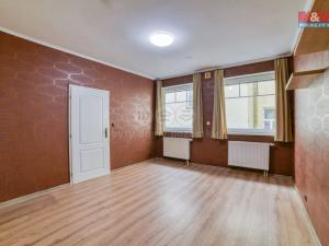 Pronájem obchodního prostoru, Mariánské Lázně, Hlavní třída, 69 m2