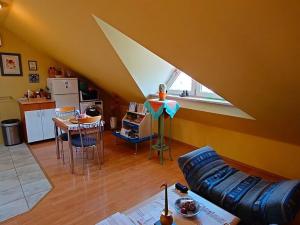 Prodej bytu 3+kk, Český Krumlov, Chvalšinská, 61 m2