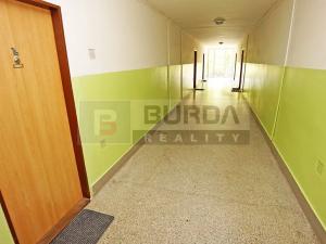 Pronájem bytu 1+1, Neratovice, 28 m2