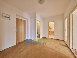 Prodej bytu 3+1, Trutnov - Horní Staré Město, Dlouhá, 100 m2