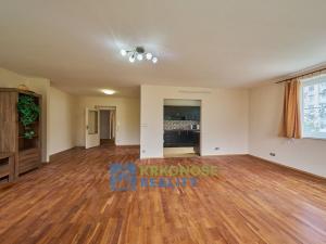 Prodej bytu 3+1, Trutnov - Horní Staré Město, Dlouhá, 100 m2