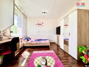Prodej bytu 4+1, Velešín, Sídliště, 78 m2