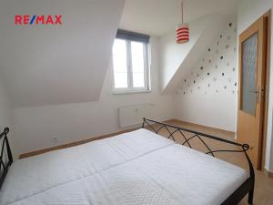 Pronájem bytu 2+kk, Kladno, Floriánská, 57 m2