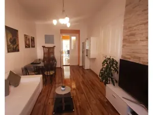 Pronájem bytu 2+1, Praha - Holešovice, U studánky, 65 m2