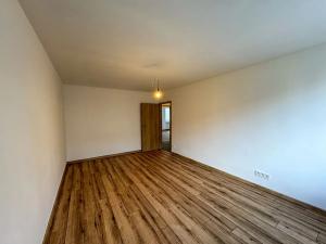 Prodej bytu 3+1, Praha - Zbraslav, Svépomoci, 85 m2