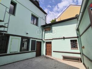 Pronájem obchodního prostoru, Kladno, T. G. Masaryka, 157 m2