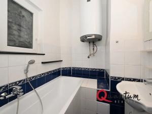 Pronájem bytu 2+1, Praha - Žižkov, Rečkova, 59 m2