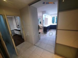 Prodej bytu 3+kk, Praha - Vršovice, Bajkalská, 65 m2