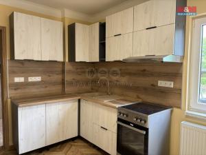 Prodej bytu 3+1, Pardubice - Ohrazenice, Arbesova, 62 m2