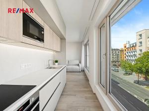 Pronájem bytu 1+kk, Praha - Žižkov, Malešická, 35 m2
