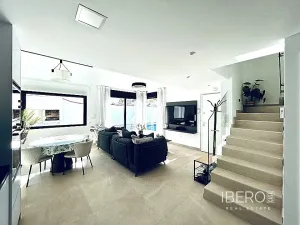 Prodej rodinného domu, Guardamar del Segura, Španělsko, 180 m2