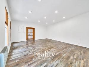 Pronájem obchodního prostoru, Znojmo, Horní náměstí, 36 m2