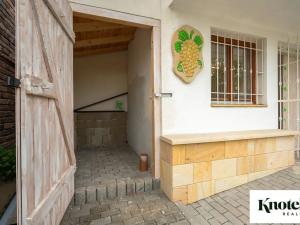 Prodej vinného sklepa, Velké Bílovice, 72 m2