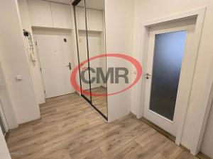 Prodej bytu 2+1, Praha - Bubeneč, Terronská, 71 m2