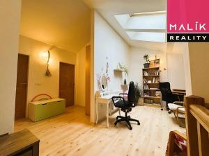 Prodej bytu 4+kk, Praha - Písnice, Libušská, 113 m2