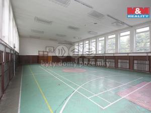 Prodej komerční nemovitosti, Karviná - Nové Město, Gustawa Morcinka, 3800 m2