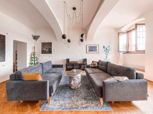 Prodej kanceláře, Nové Město nad Metují, Husovo náměstí, 730 m2