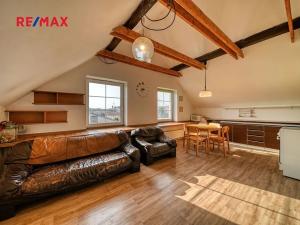 Prodej vícegeneračního domu, Kolín, K Raškovci, 200 m2