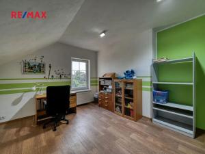 Prodej vícegeneračního domu, Kolín, K Raškovci, 200 m2