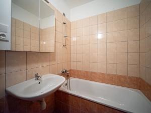 Pronájem bytu 2+1, Ostrava, Oty Synka, 57 m2