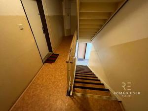 Pronájem bytu 1+kk, Praha - Karlín, Nekvasilova, 28 m2