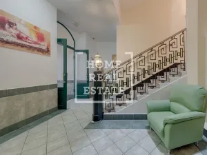 Prodej bytu 3+kk, Karlovy Vary, Mariánskolázeňská, 206 m2