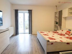 Prodej vícegeneračního domu, Dubenec, 250 m2