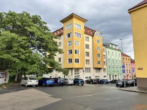 Pronájem bytu 1+kk, Praha - Libeň, Braunerova, 30 m2