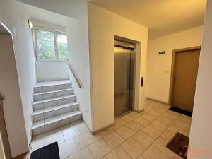Pronájem bytu 1+kk, Praha - Libeň, Braunerova, 30 m2