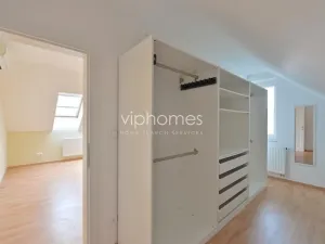 Pronájem vily, Horoměřice, Za Dvorem, 330 m2