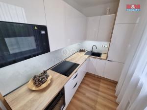 Prodej bytu 2+1, Ostrava - Poruba, 52 m2