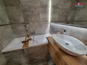 Prodej bytu 2+1, Ostrava - Poruba, 52 m2