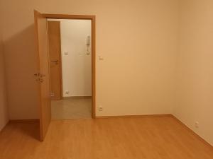 Prodej bytu 2+kk, Praha - Letňany, Chlebovická, 78 m2