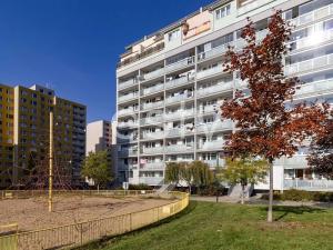 Pronájem bytu 3+1, Praha - Letňany, Kuželova, 71 m2