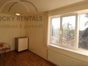 Pronájem bytu 2+kk, Průhonice, U Křížku, 42 m2