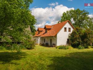 Prodej rodinného domu, Břežany, 175 m2