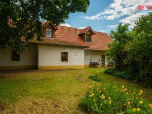 Prodej rodinného domu, Břežany, 175 m2