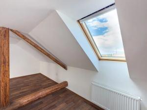 Pronájem bytu 2+kk, Chomutov, Lipská, 70 m2